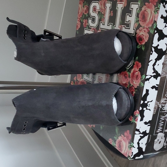 Jeffrey Campbell Shoes - Jeffrey Campbell Tedone